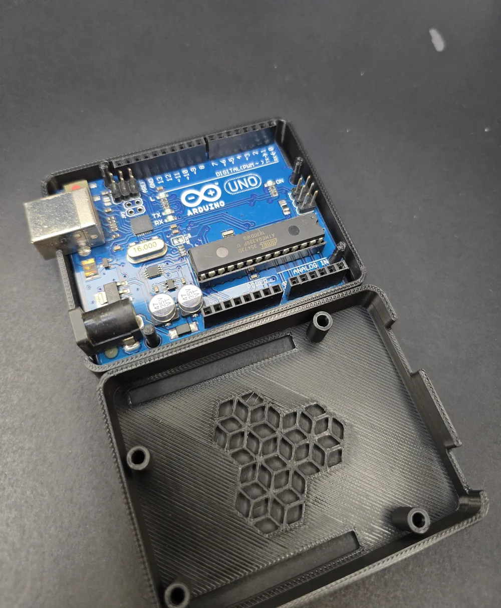 ARDUINO UNO ENCLOSURE by R3DY MakerWorld: Download Free 3D Models