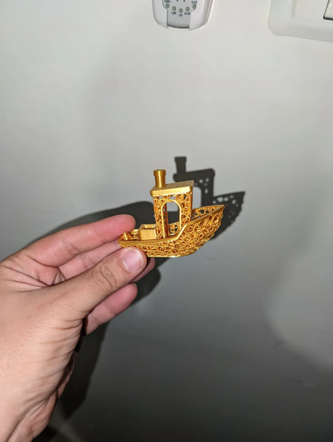 Voronoi Lattice Benchy view 3