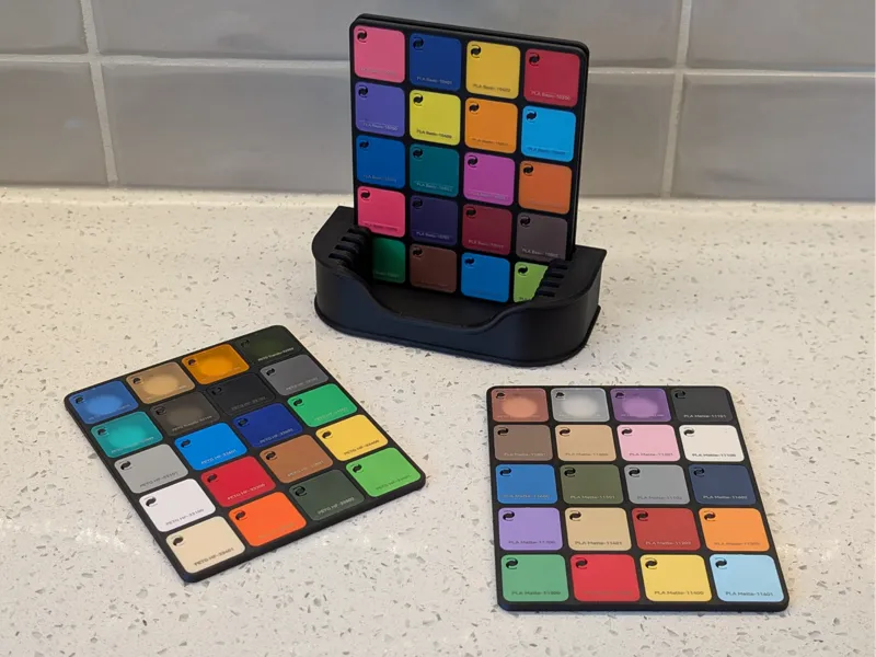 Swatch bin for pegboards