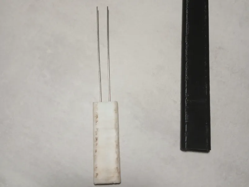 supporto per doppio ago da innesco per surfcasting