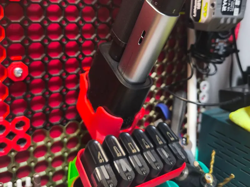 Neoblade Sickle Holder for SKADIS and MULTIBOARD