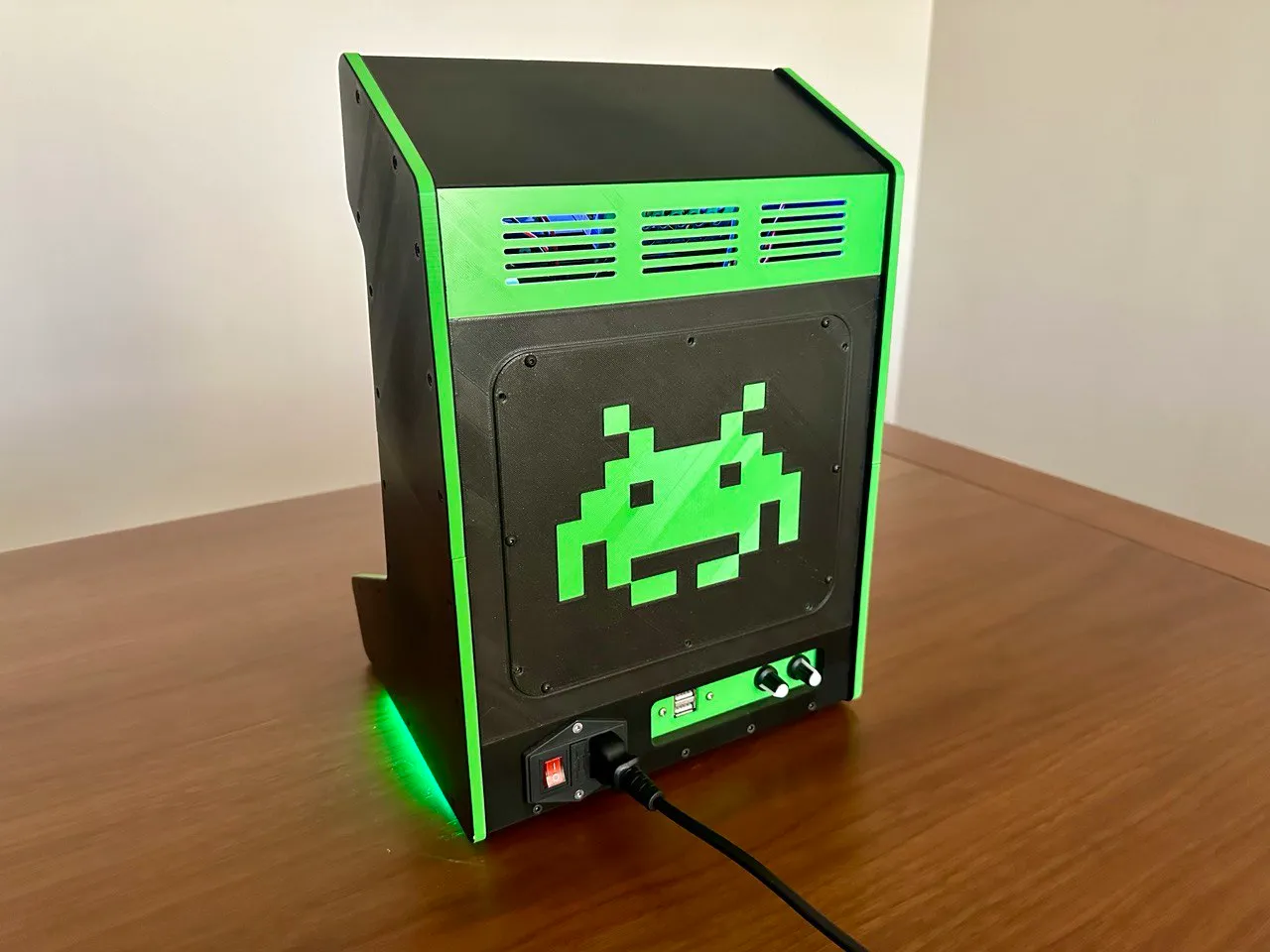 Printed mini arcade machine view 3