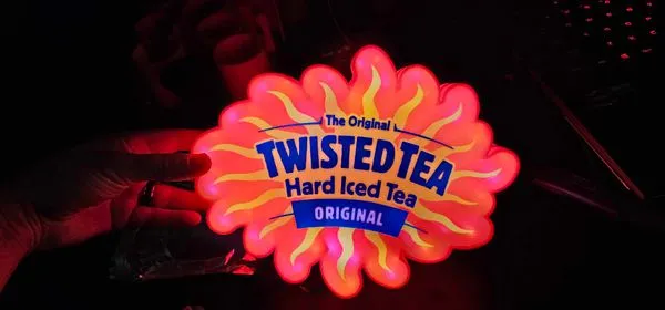 Twisted Tea light box