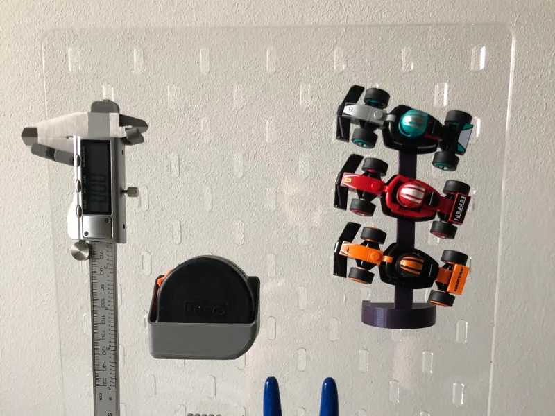 Skadis holder/stand for mini F1 Cars (L E G O)