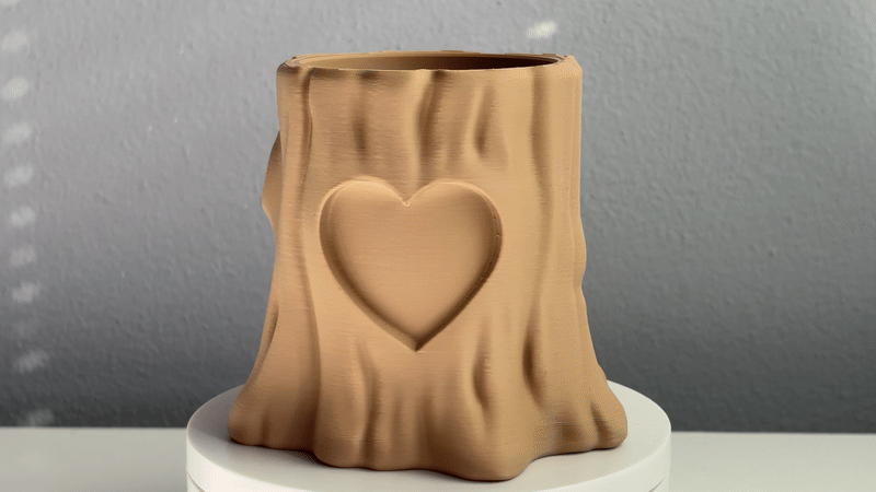 Valentine Heart Tree Stump Pen Holder - Desk setup