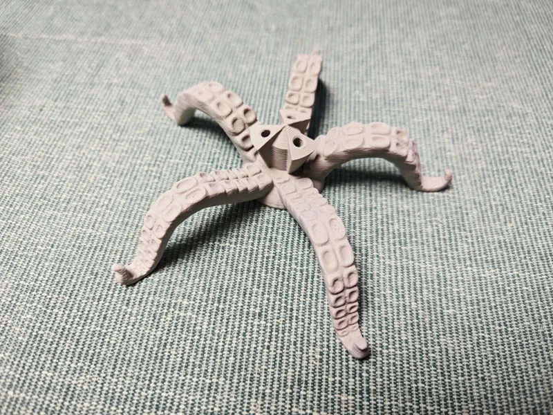 Octopus Dart Stand
