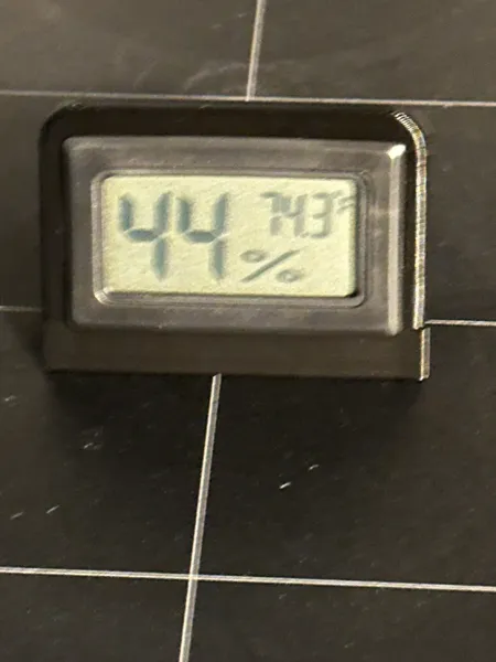 Support de bureau pour thermomètre-hygromètre