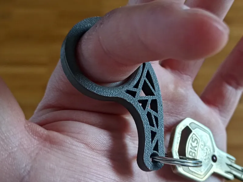 schlüsselanhänger-Karambit