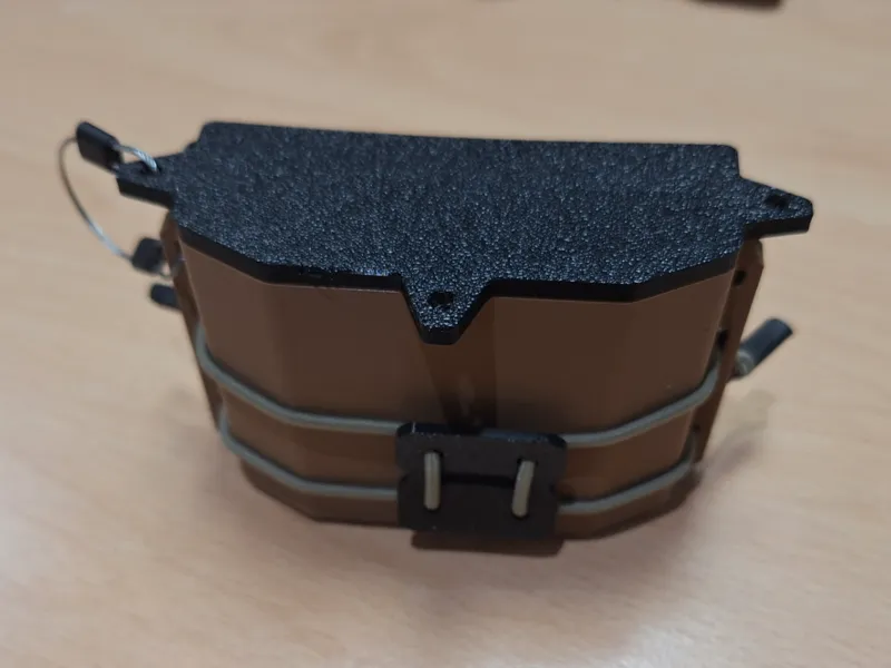 Helmet battery pack