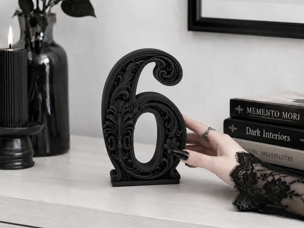 Estante o repisa: Goth Baroque Number 6 gothic Decor. Referencia del modelo original.