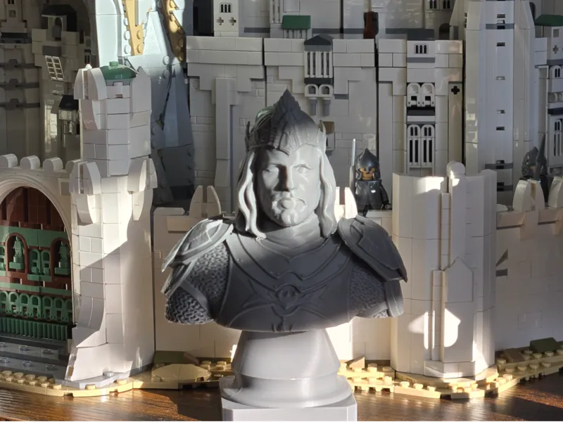 Lord Of The Rings Aragorn Statue