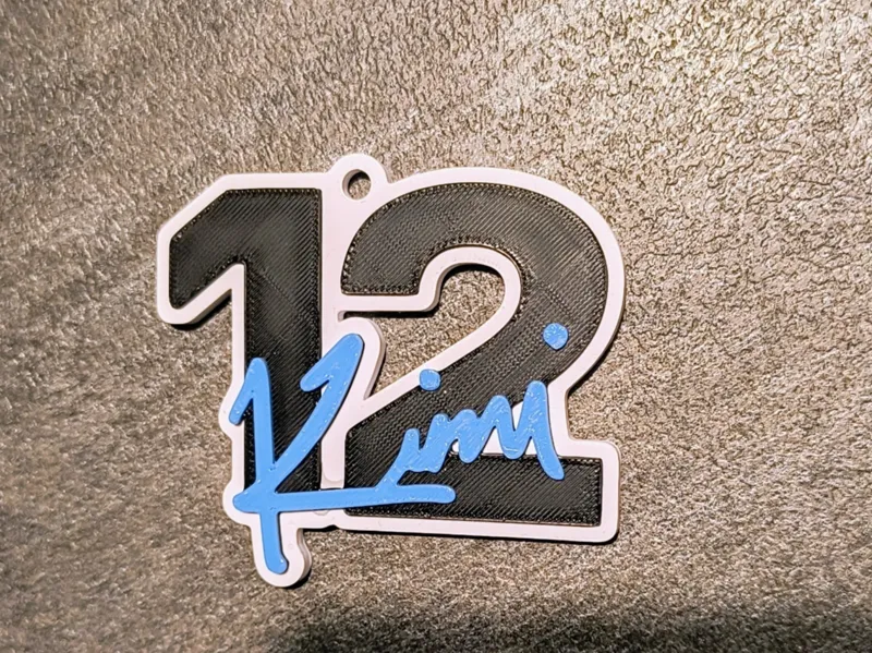 Kimi Antonelli 12 keychain