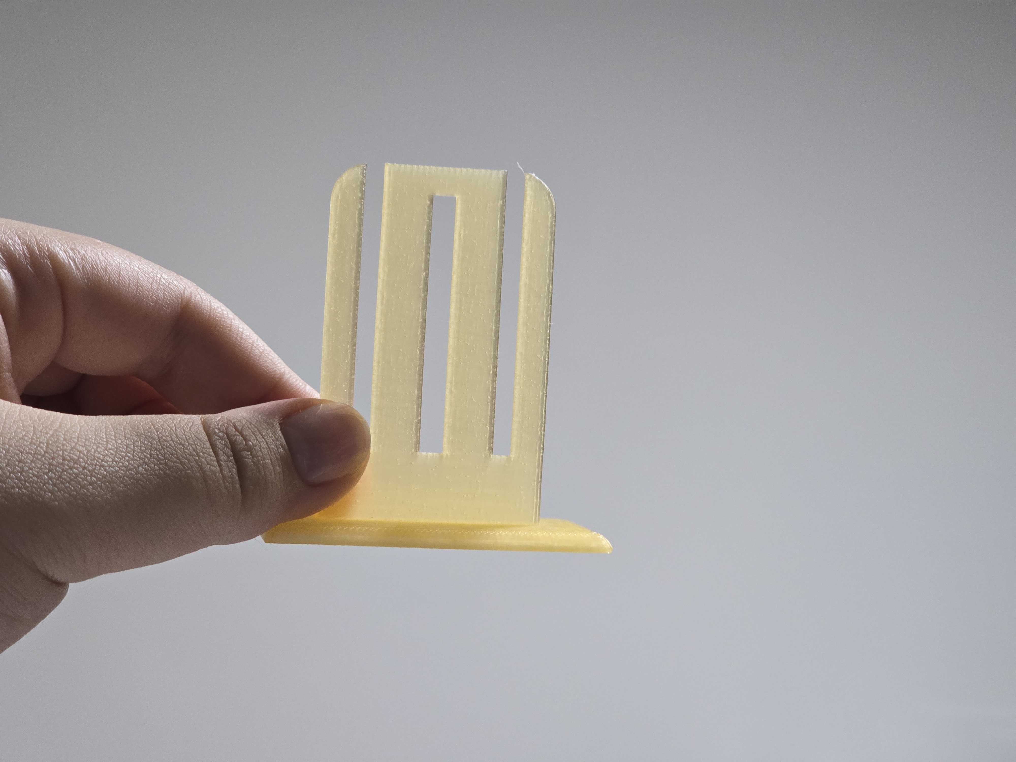 Miniatura 2 do modelo 3D 模型18—可以用家用缝纫机辅助缠绕”包边条“的卷轴装置