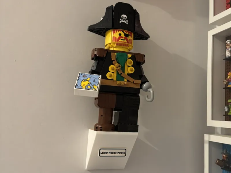 Wall mount for your Legos upscale Pirate minifig
