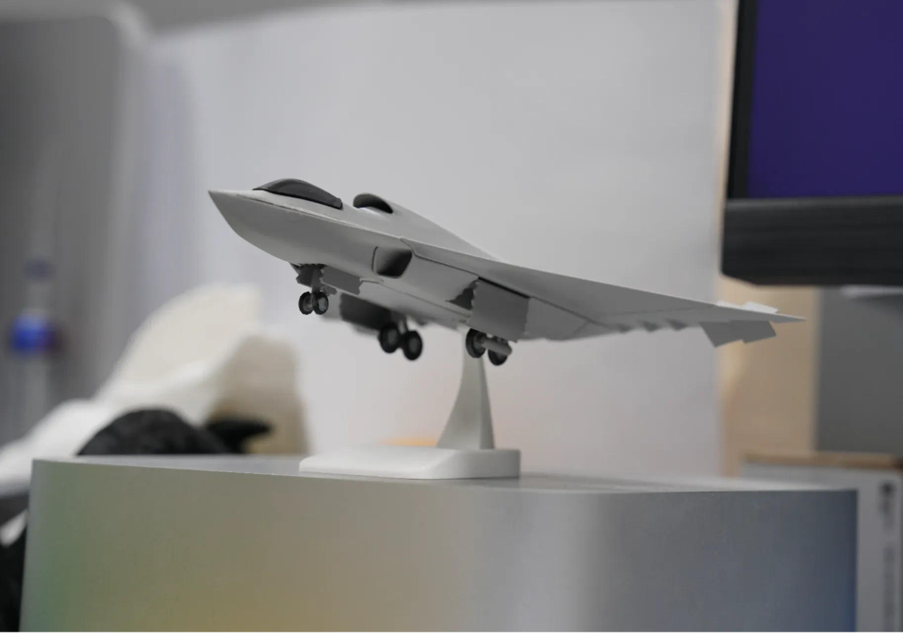 Miniatura 1 do modelo 3D 中国第六代战斗机