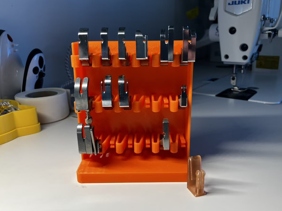 Miniatura 1 do modelo 3D 工业机压脚 ep压脚 小型收纳架 【3×6/2×6】