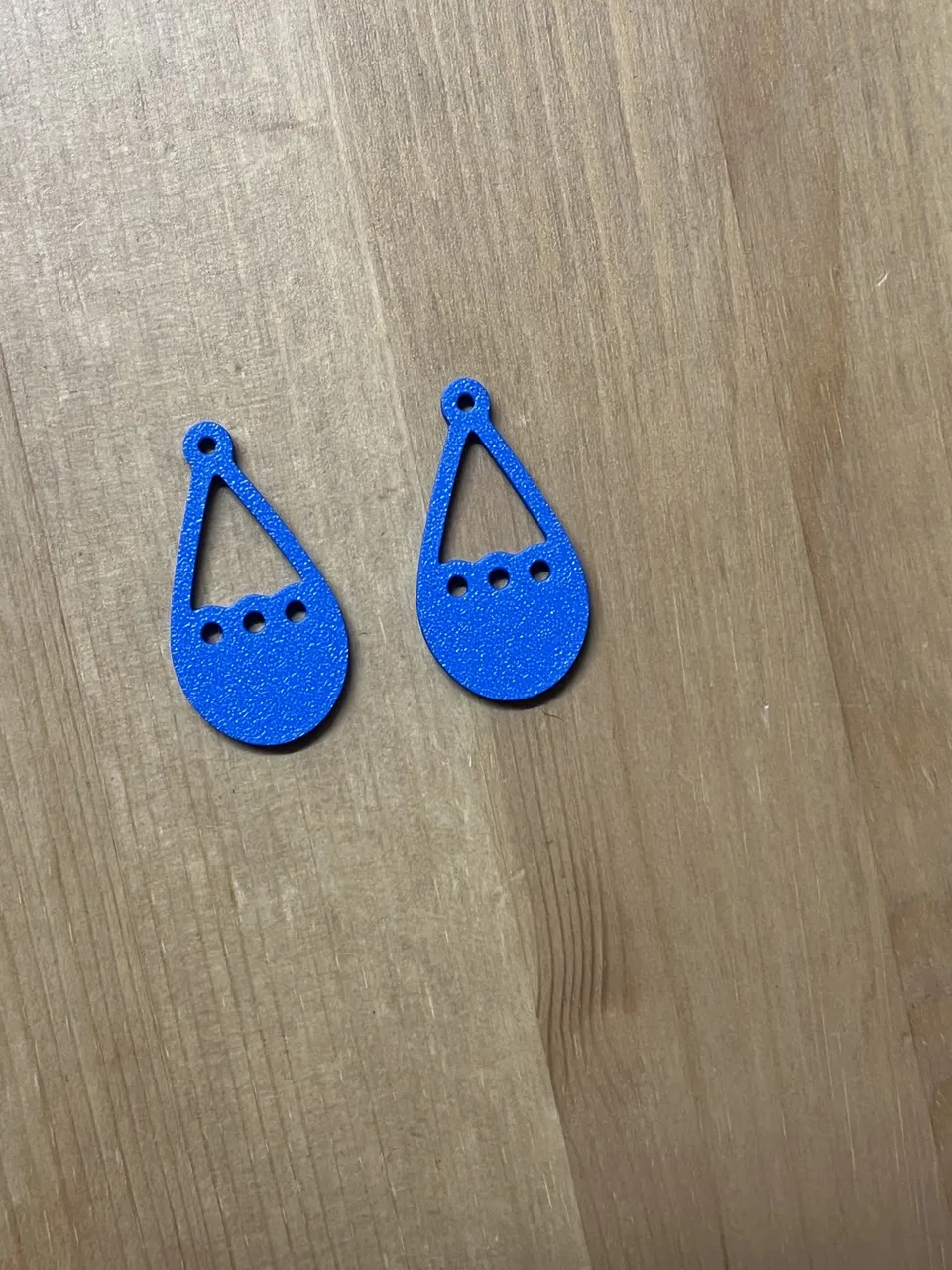 earrings view 2