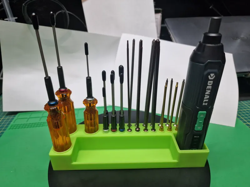 MIP Tool Holder Many Bits