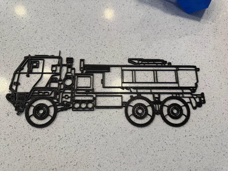 M142 HIMARS silhouette