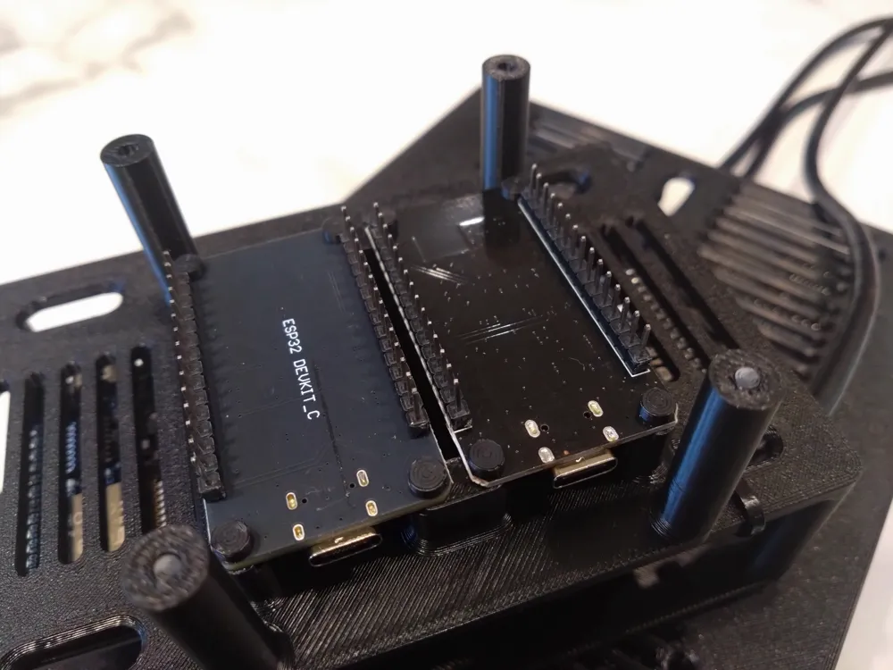 ESP32 Cluster Board Mount 2x 4x 8x 16x - Free 3D Print Model - MakerWorld