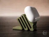 Поставка за AirPods Pro case с магнитен държач