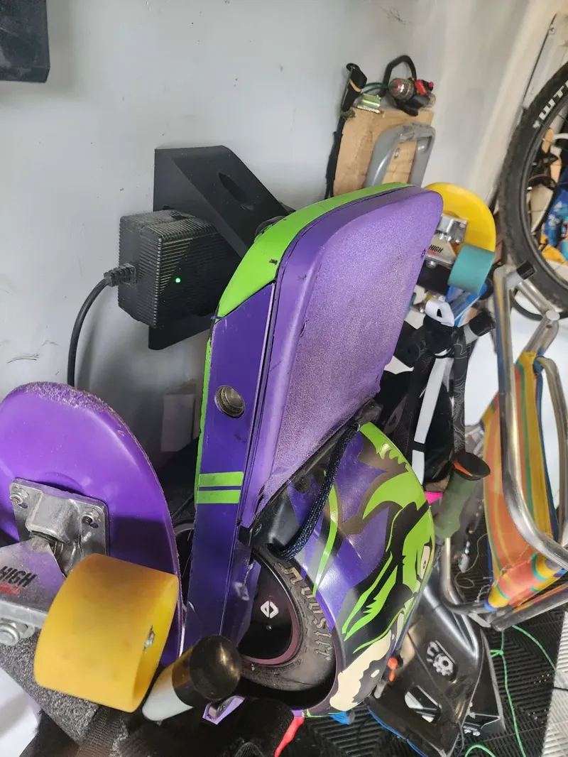 Onewheel+ Wall Mount 