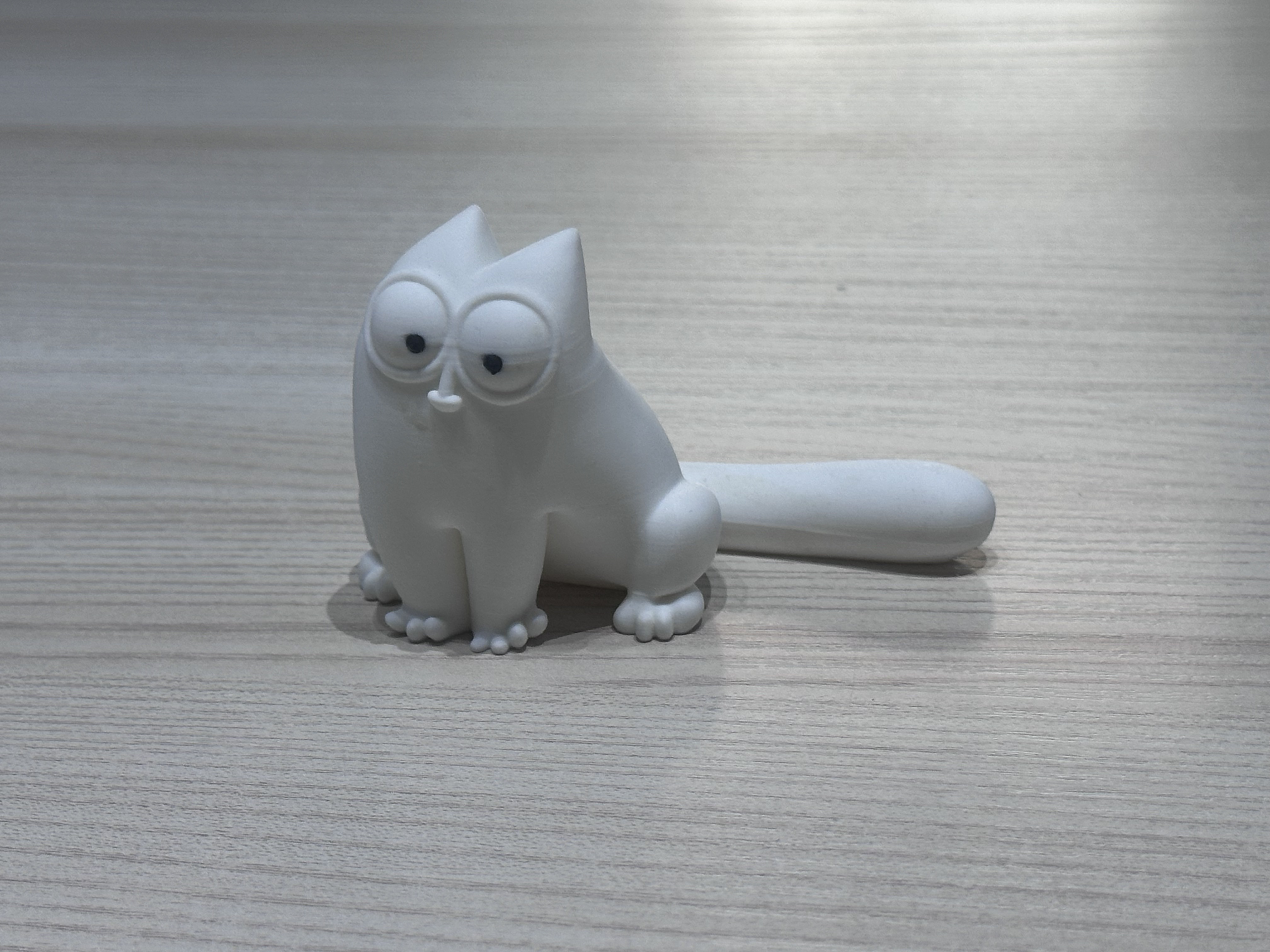 Simon the Cat - Sitting pose - 1