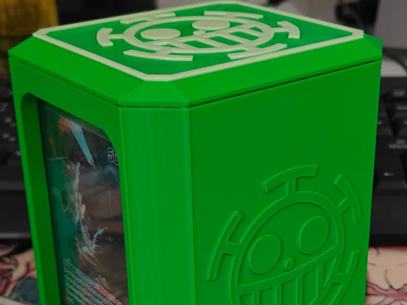 Trafalgar Law One Piece TCG Deckbox