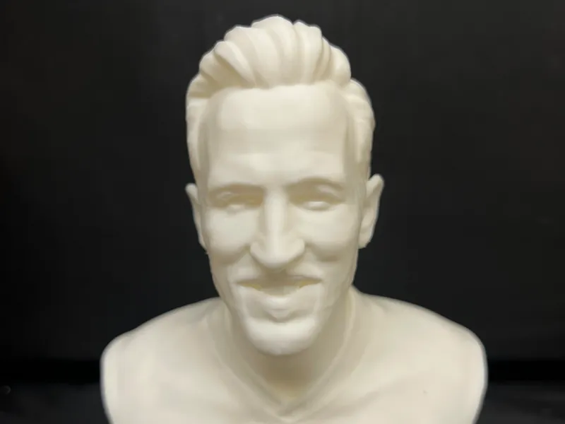 Harry Kane Footballer Bust