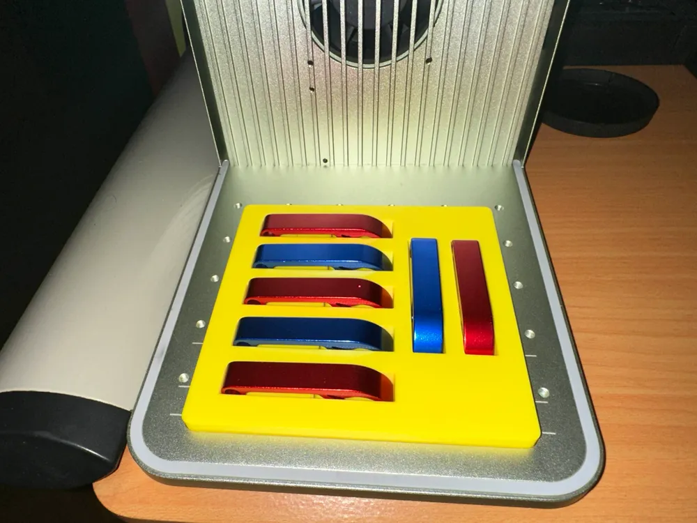 xtool-f1-jig-for-aluminium-bottleopener-by-bouc-makerworld