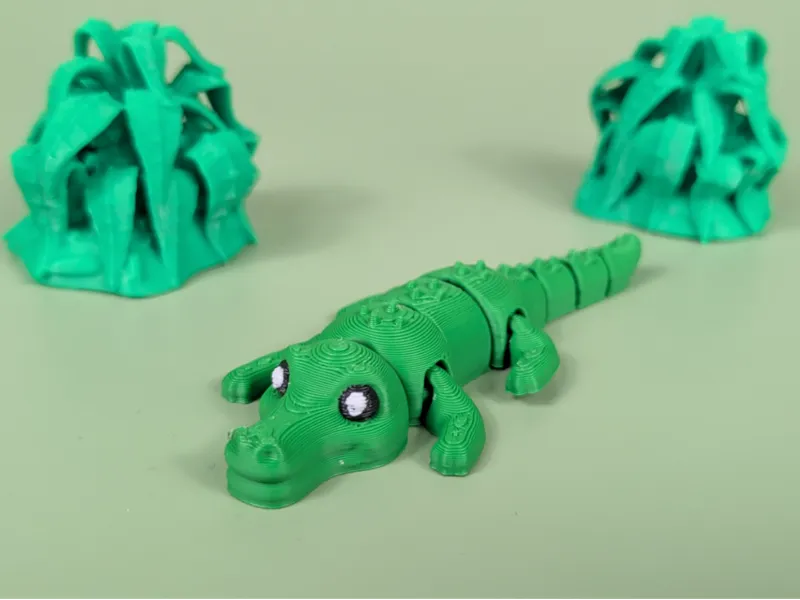 Crocodile - Articulated Keychain Figure