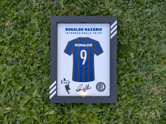 Iconic Jerseys #03: Ronaldo R9 Inter 98/99