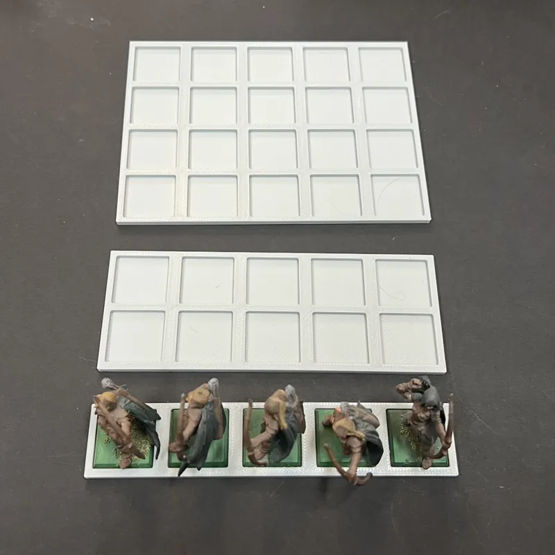 20mm to 25mm Movement Trays - Warhammer Old World