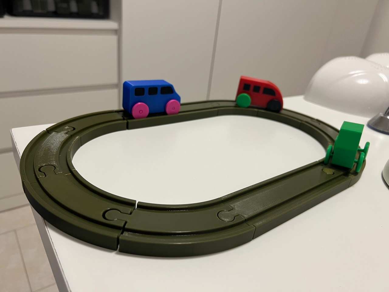 Pista modulare per veicoli