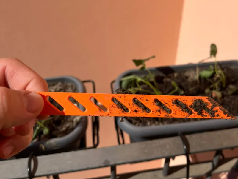 Indicatore per irrigazione vasi piante e fiori