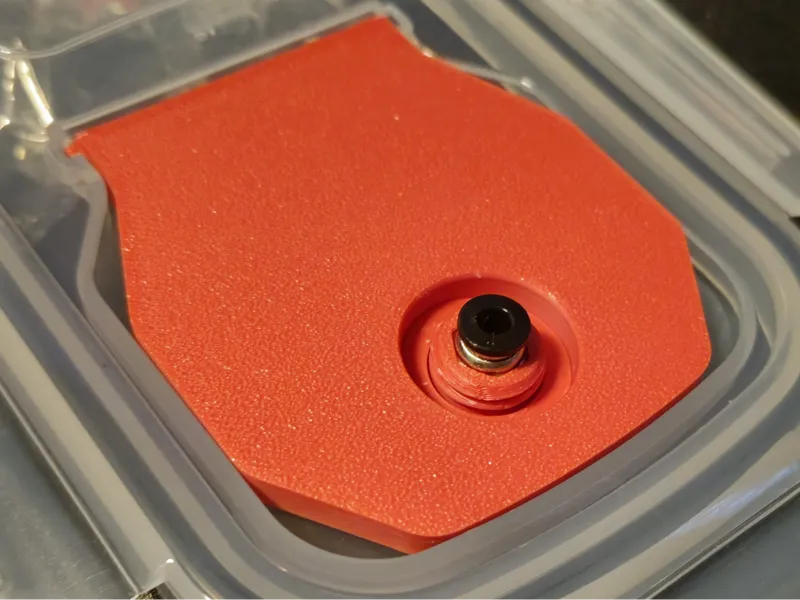 Dry Box Lid With Capped PC4 Fitting For WildOne
