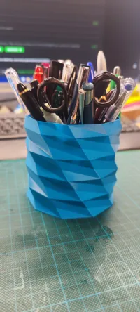 Pot à crayons en spirale — photo 3