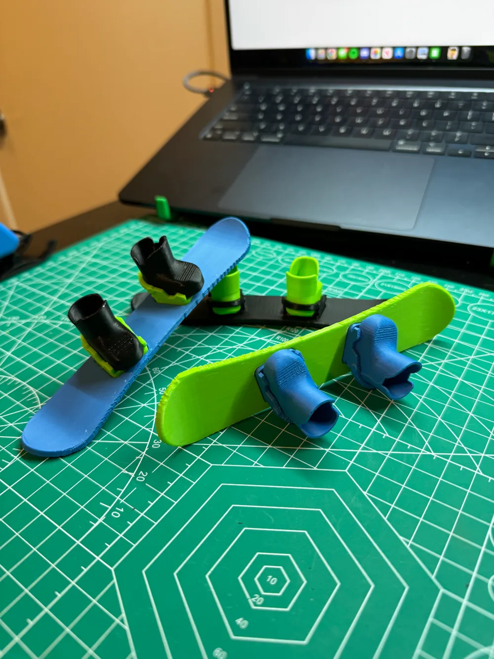 Finger Snowboard by Addison Lane Creations MakerWorld