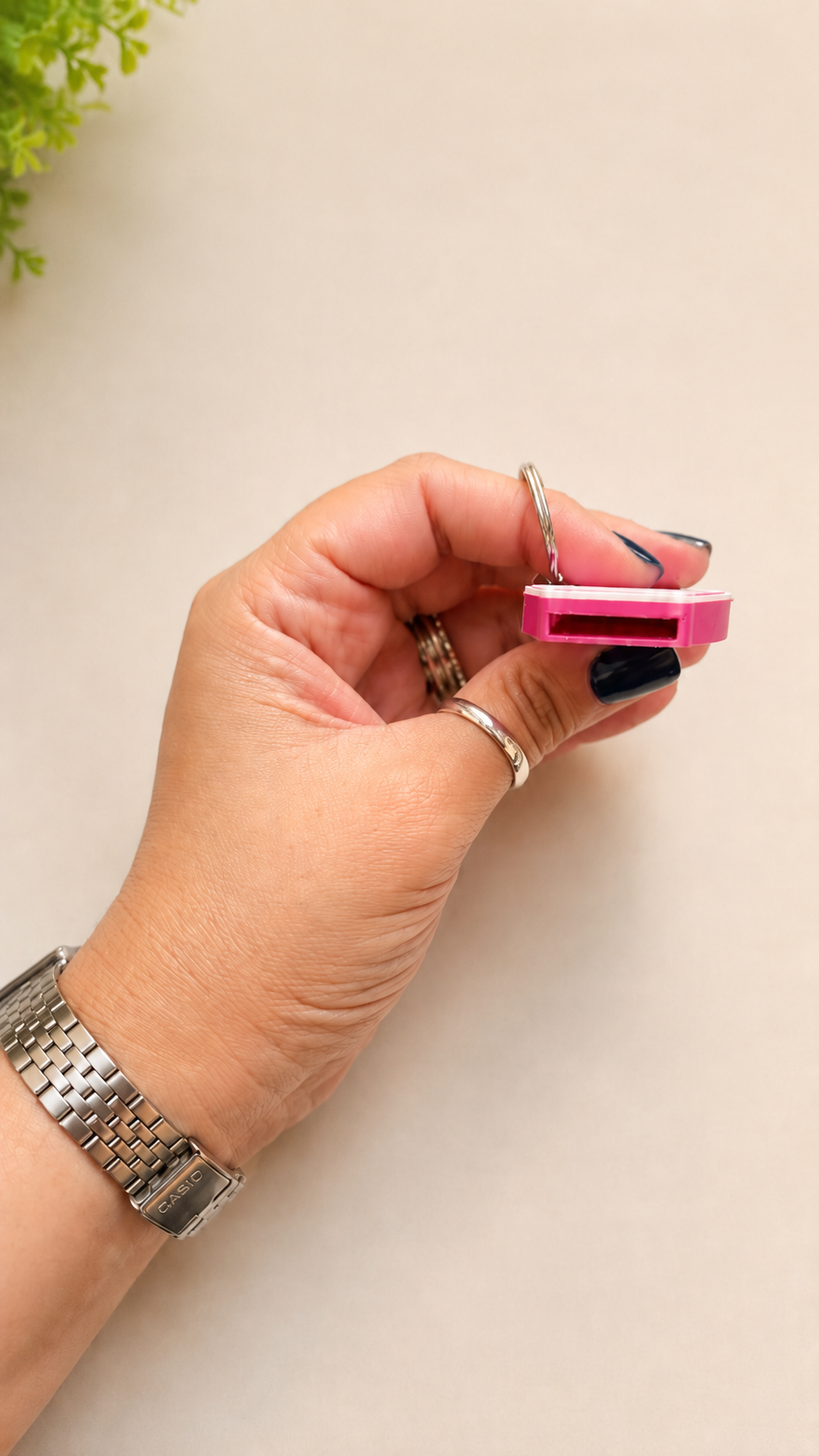 Llavero abrelatas de esmalte corazón — imagen 4 de impresión 3D