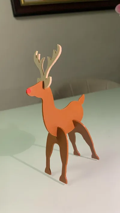CHRISTMAS REINDEER DECOR