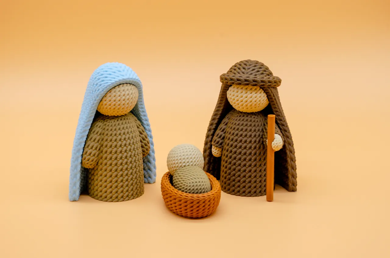 Cute Crochet Nativity Christmas couple and baby view 2