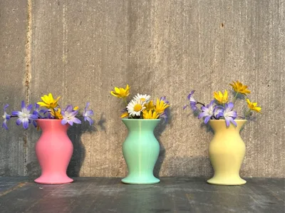 Flower rescuer as a classic small vase 65 x 41 mm