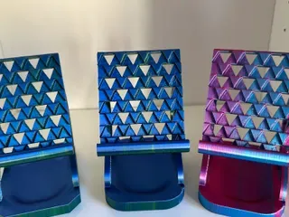 Curvy - Smart phone Stand