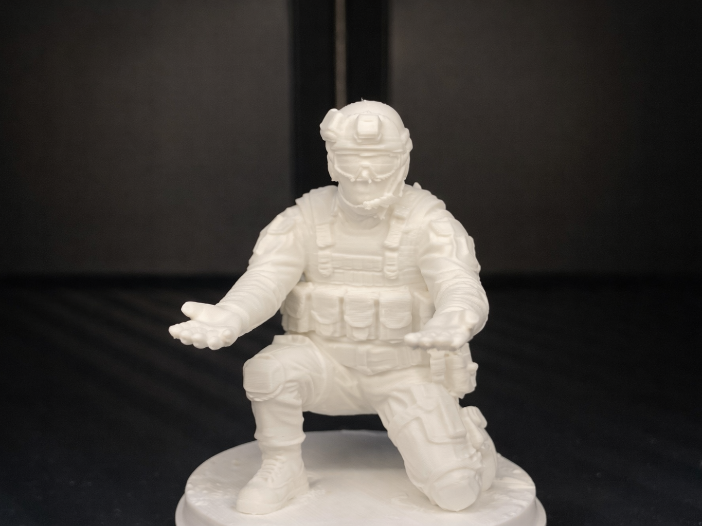 Infantry soldier penholder