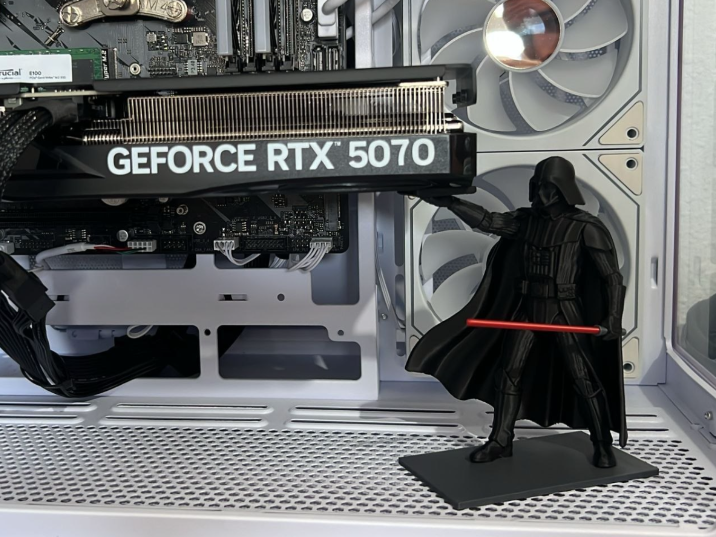 Soporte para GPU Darth Vader!!!!
