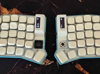 Wireless Sofle Keyboard oled monitor cover
