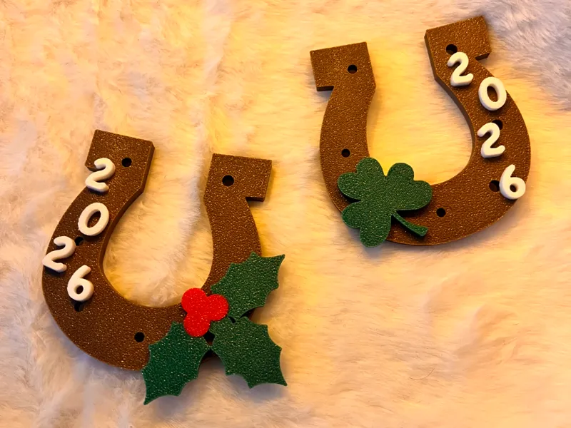 Lucky christmas horseshoe 