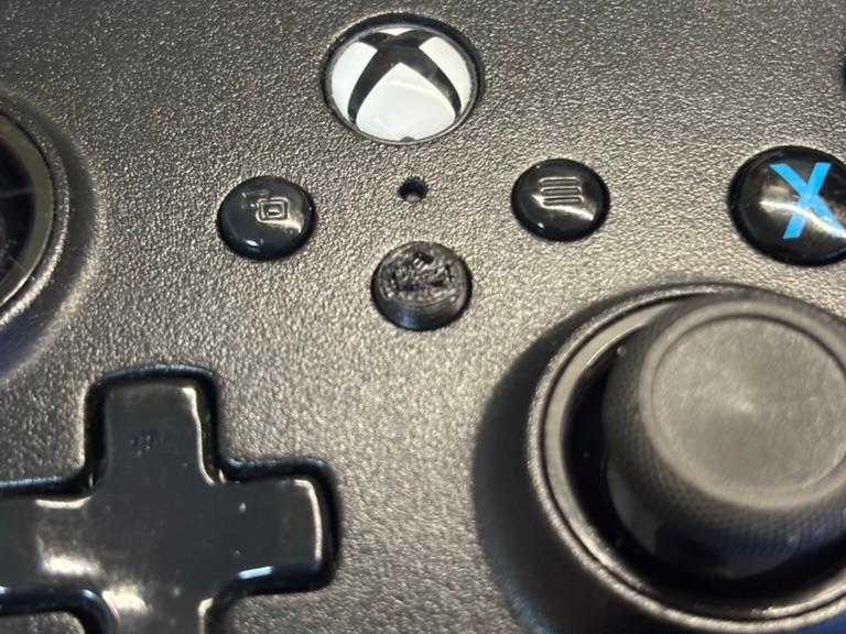 Xbox One PowerA controller Upload Button 
