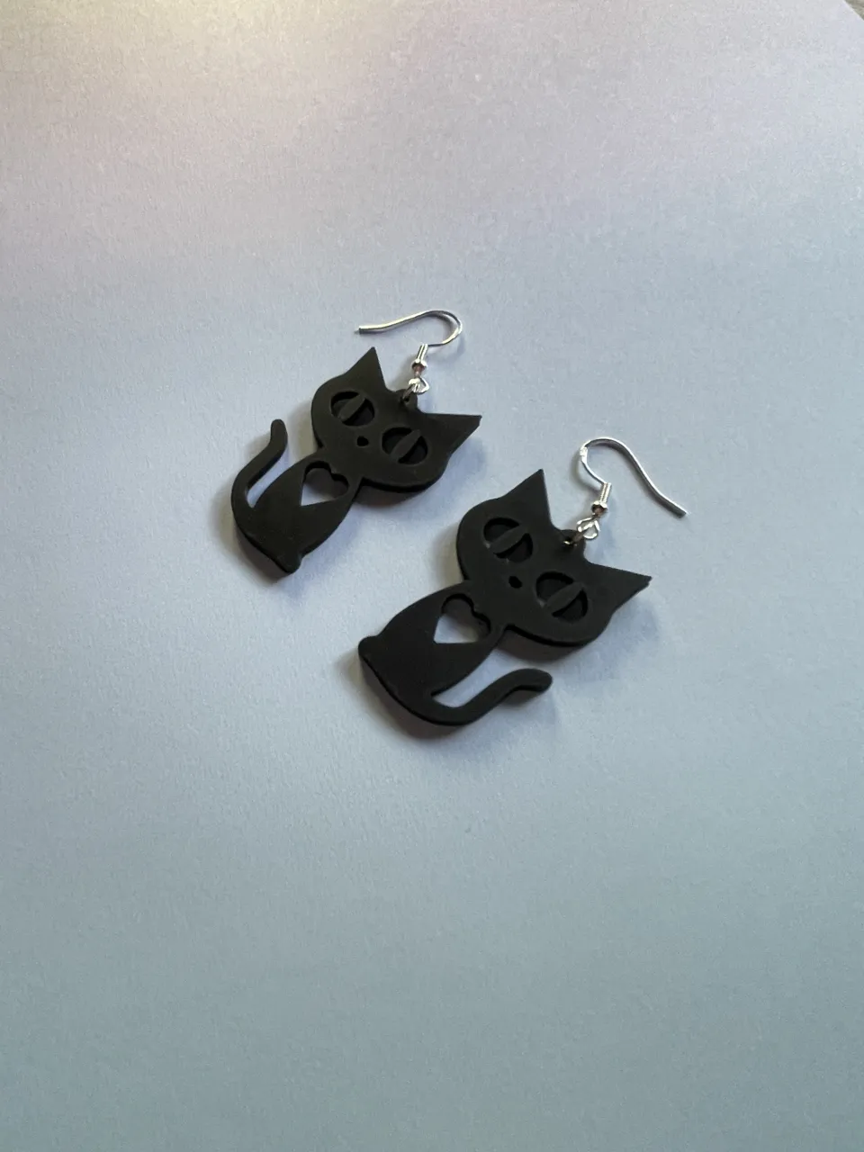 Earrings Cat Heart view 2