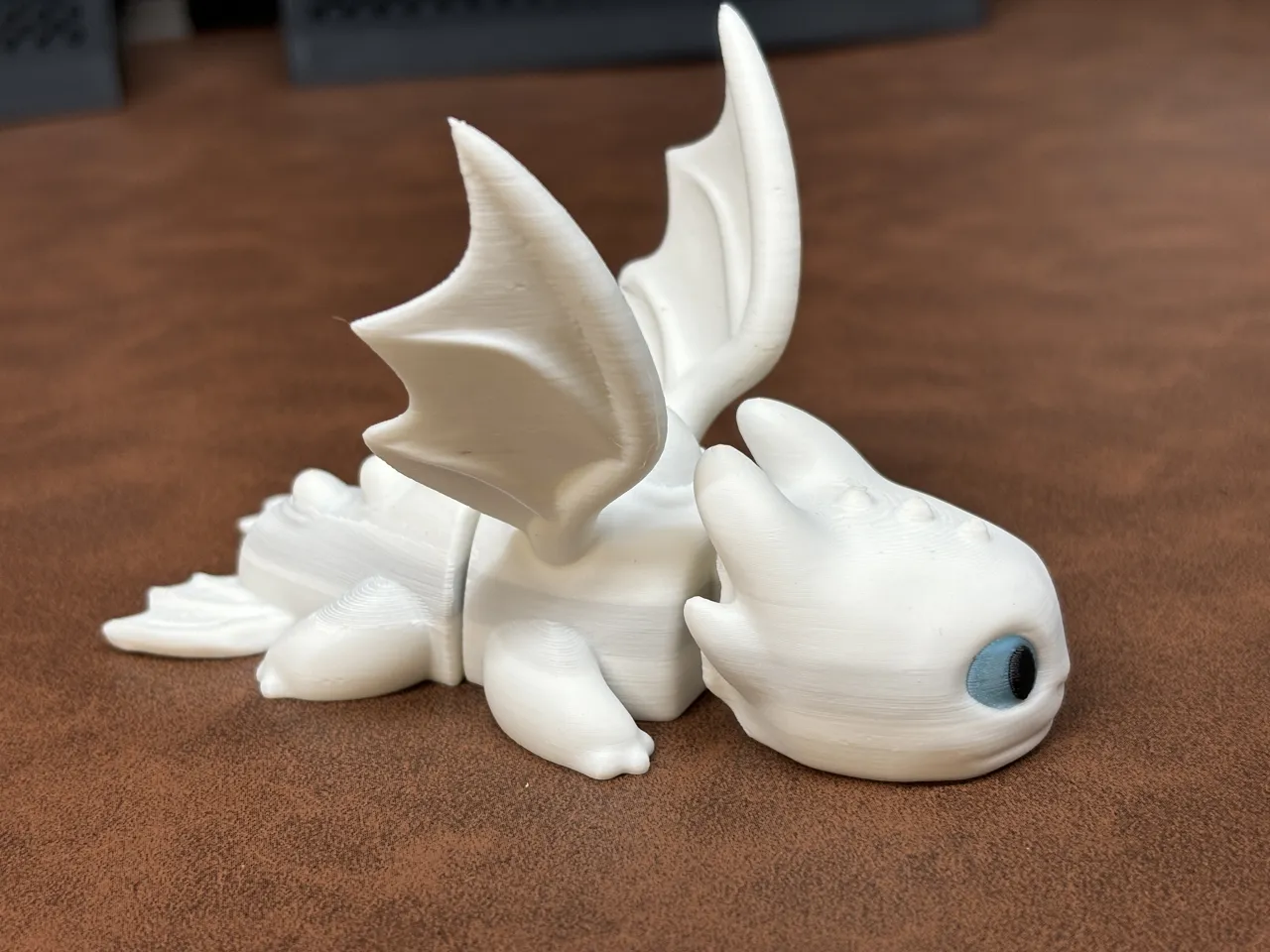 Toothless Dragon-Light Fury (Keychain) view 3
